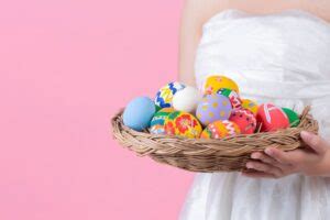 8 French Easter Phrases 